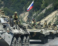 Российские военные вернулись в Перевальное
